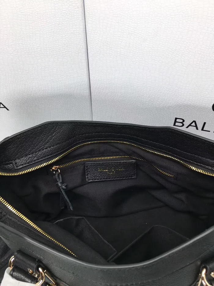 BALENCIAG巴黎世家 新款 小金釘 原版義大利進口山羊皮 手提單肩斜挎包  BL1008